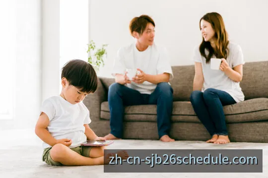 电竞赛事舞台与观众席视觉